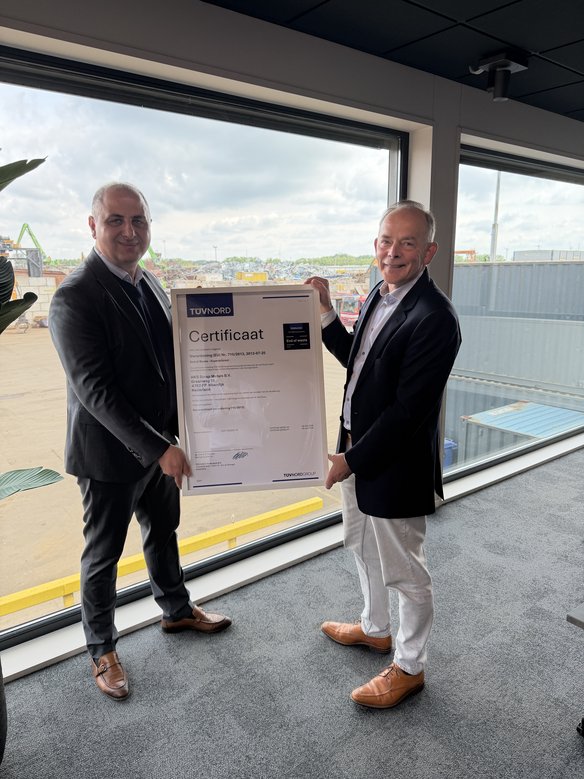 Certificaat uitreiking TÜV NORD Nederland