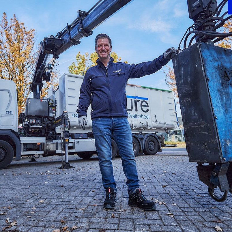 Stel je vraag over T-SPEC® TÜV NORD medewerker voor een autolaadkraan
